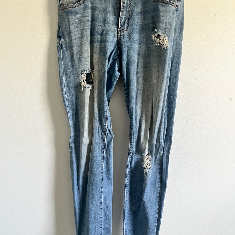 Refuge Blue Skinny Jeans with Distressed Details